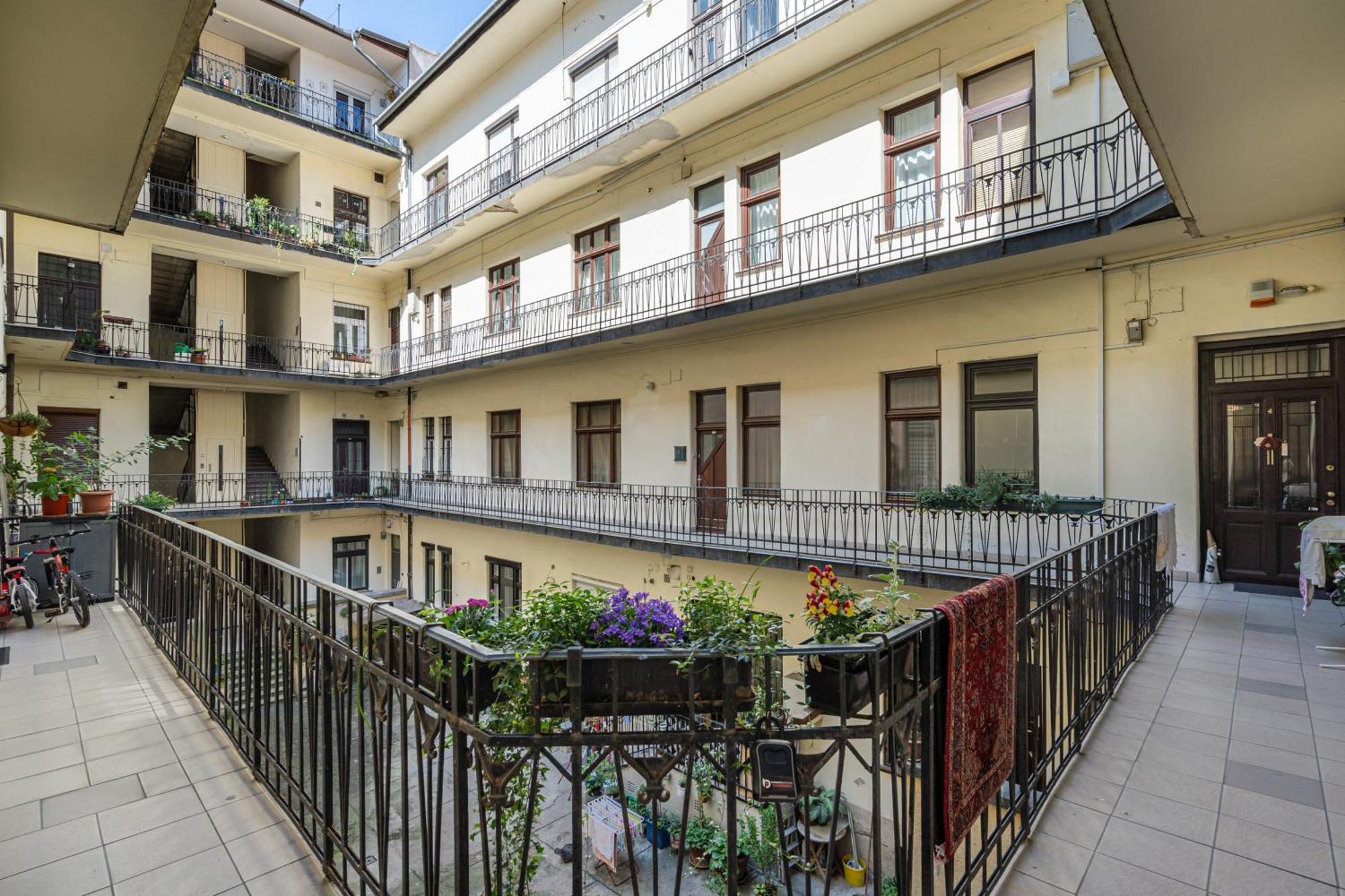Castle Chainbridge Apartment Βουδαπέστη Εξωτερικό φωτογραφία